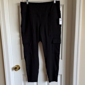 Old Navy Black Cargo Pocket Jogger Pants